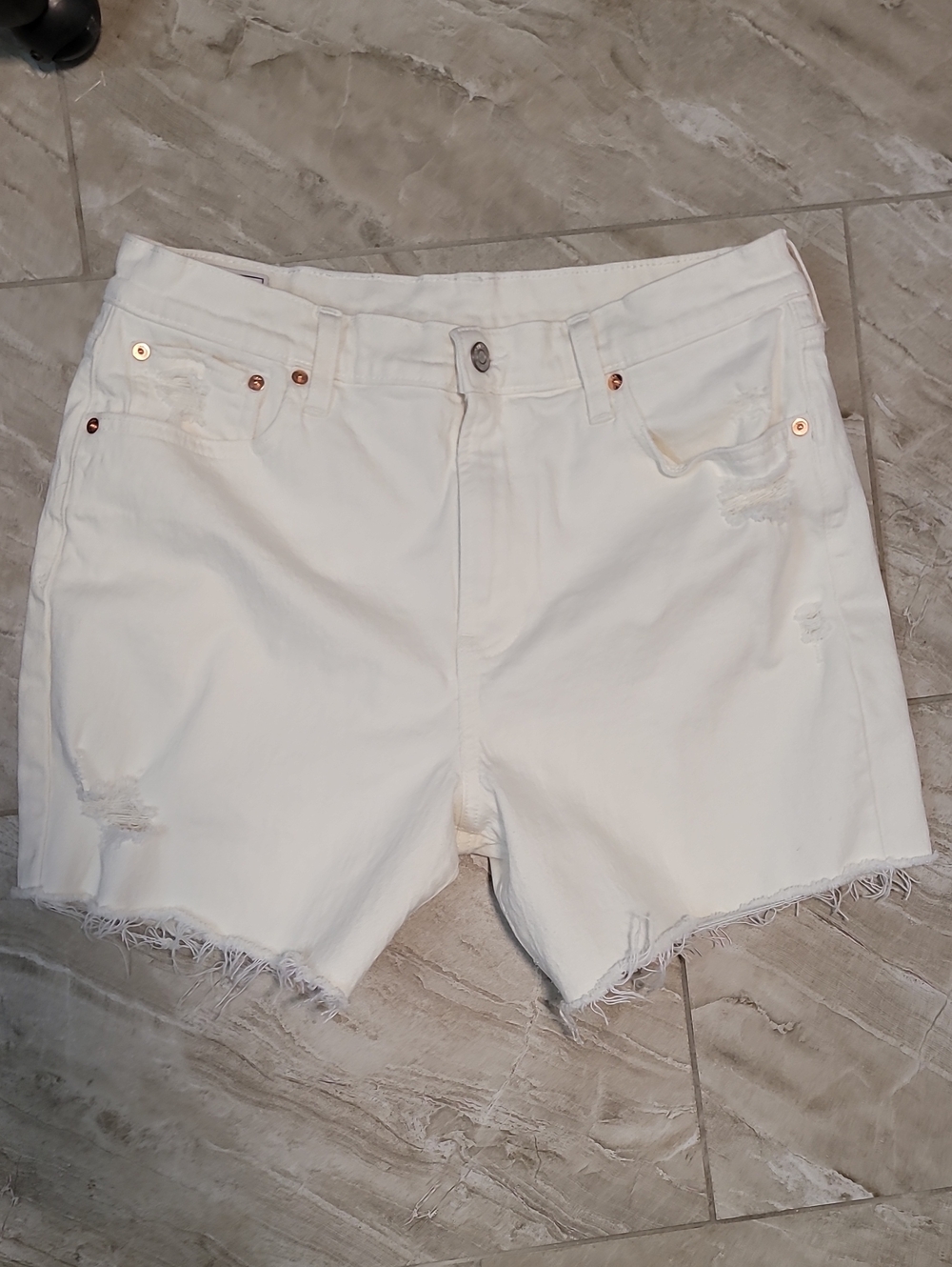 6 For $25 GAP White Distressed Women's Denim Cutoff Shorts